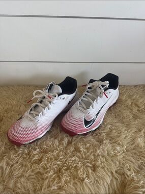 Nike Kids White and Red Gradient Mesh Sneakers